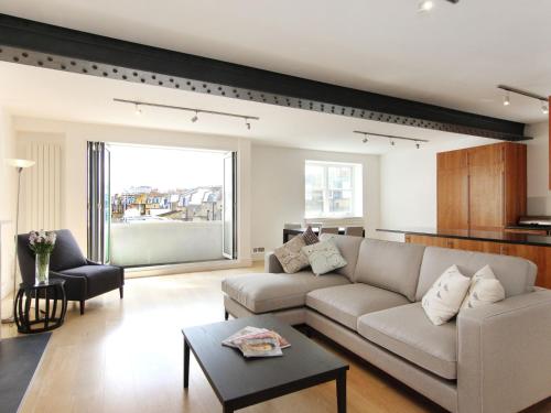 Restful Apartment In London Near Natural History Museum, , London