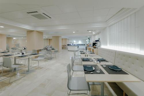 Food and beverages, Hesperia Murcia Centro in Murcia