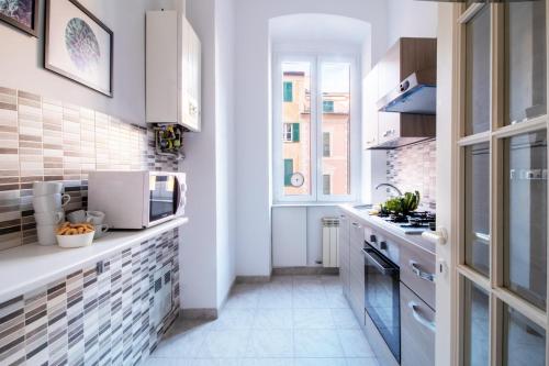 Bellavista Apartment - image 5