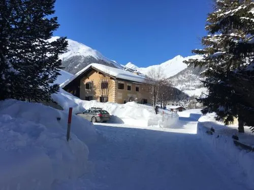 Chesa Viletta in La Punt-Chamues-ch, Schweiz