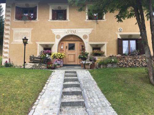 Viesnīcas āriene, Chesa Viletta in La Punt-Chamues-ch