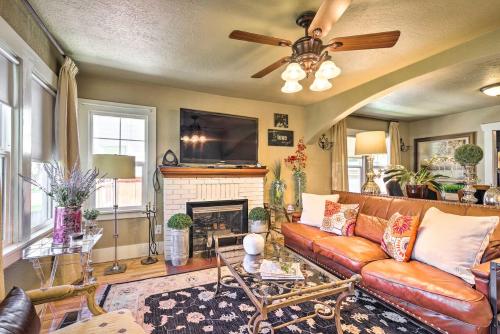 Charming Home in Downtown Nampa with Patio and Yard!