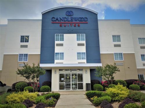 Candlewood Suites Macon, an IHG Hotel