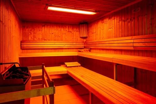 Sauna, ACANTUS Hotel in Weisendorf