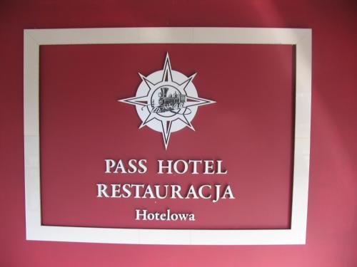 Pass Hotel