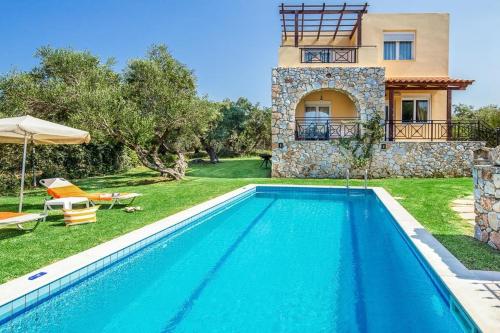  Kalyves Villa Sleeps 5 Pool Air Con WiFi in Kalyves