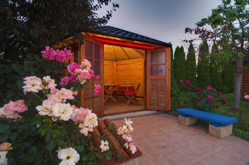 Hotel David with Free Parking in 灶爾