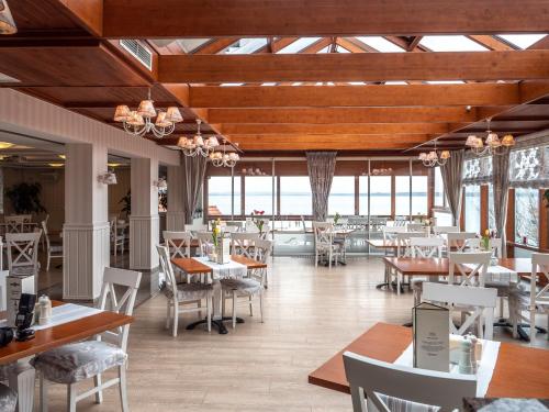 Restorāns, Camping Marina Nowe Guty in Nowe Guty