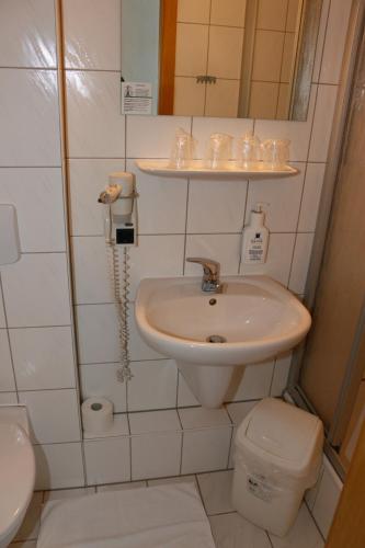 Hotel Lugsteinhof Room Type - Double Room with Balcony