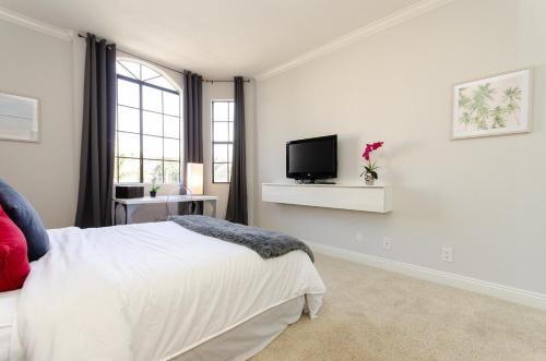 Designer Penthouse 2 Bedroom with Balcony Beverly Hills Adjacent, Los Angeles (fotografie 10)