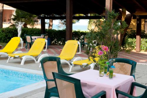  VILLA dei ROMANZI Residence Mare in Tortoreto Lido