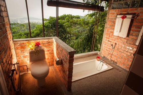 Bathroom, Malihom Private Estate Hotel in Balik Pulau