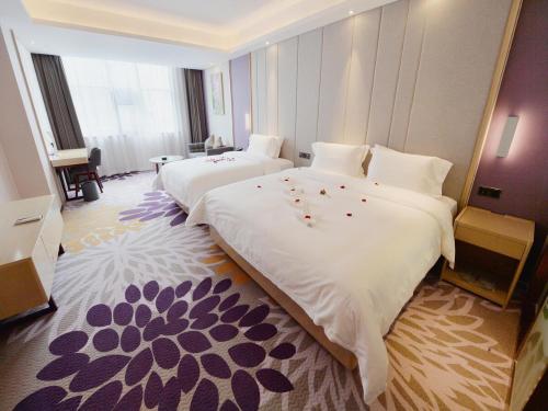 Lavande Hotels· Xingyi Jushan Avenue Qianxinan