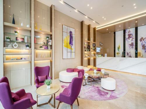 Lavande Hotel Luzhou High-Speed Railway Station Southwest Trading Market