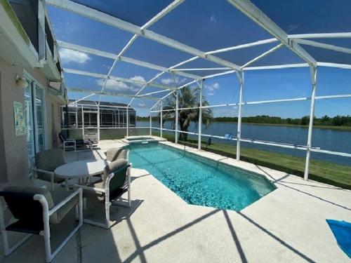 Platinum Vacation Homes
