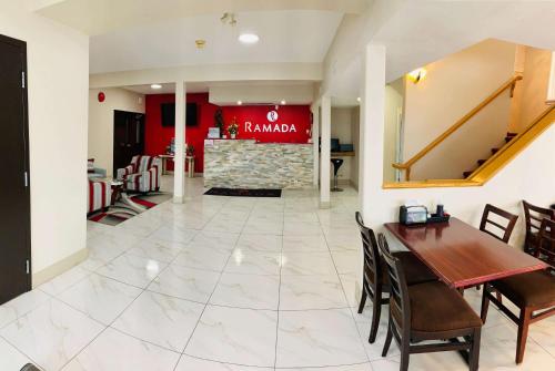 Ramada Limited 100 Mile House