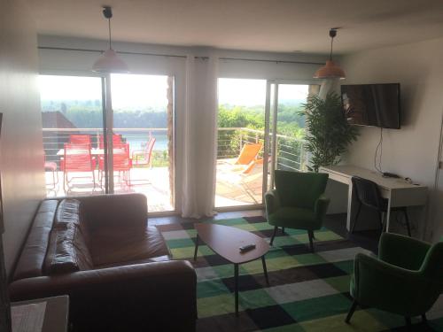 Appartement avec grande terrasse pour 6 personnes - Location saisonnière - Athis-Mons