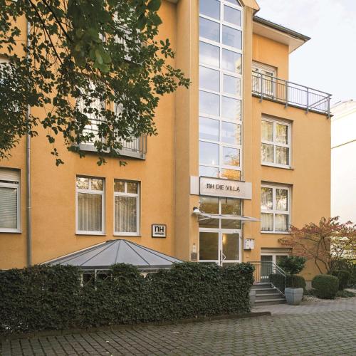 NH Frankfurt Villa - image 7