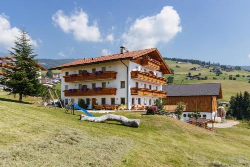 Residence Speckerhof - Accommodation - Meransen