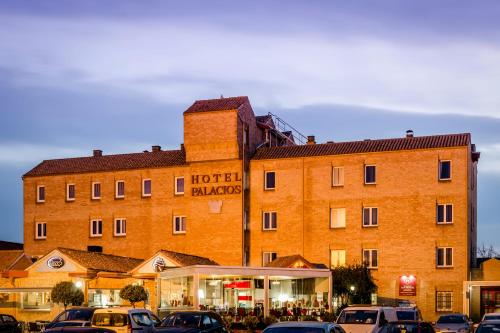 . Hotel Palacios