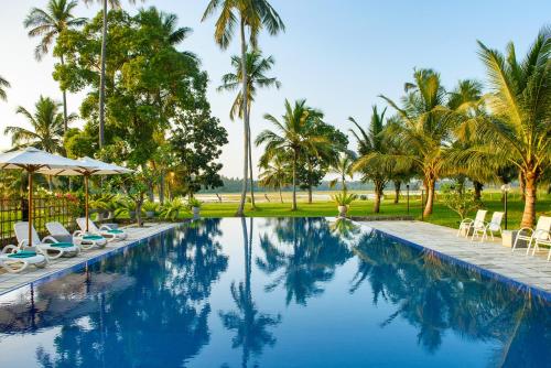 Swimming pool, The Notary's House in Makandura