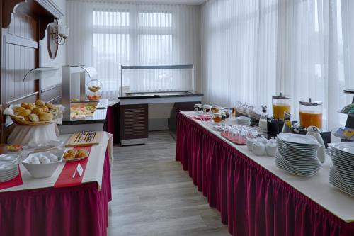 餐飲選擇, 聯排別墅式酒店 (Hotel Townhouse) in 布蘭肯費爾德-馬洛