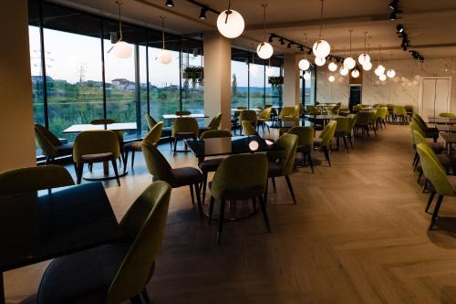 Restaurante, Hotel Aventus in Baile Felix