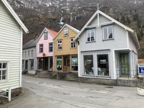 Old town boutiqe apartments/ Gamle Lærdalsøyri boutique leiligheter - Apartment - Lærdalsøyri