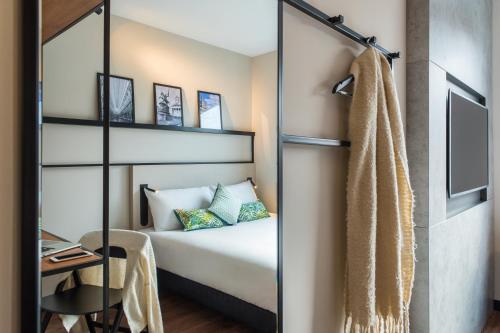 1 double bed