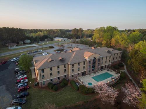 The Lodge on Lake Oconee - image 3