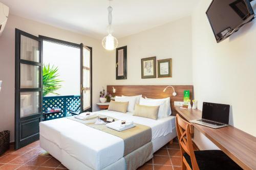 Ink Hotels House of Europe in كريتي آيلند