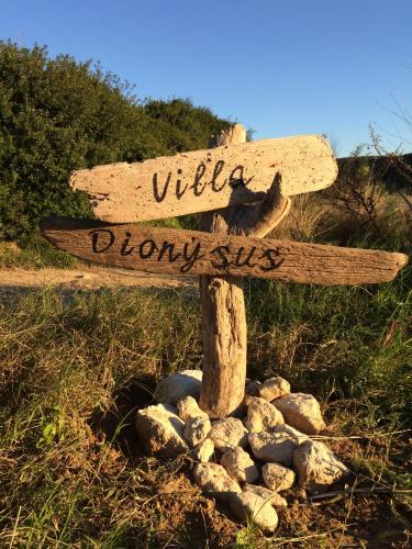  Villa Dionysus, Ferienwohnung in Argostoli