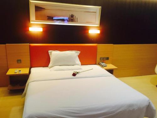 7Days Premium Yangzhou Baoying Avenue An Yidong Road