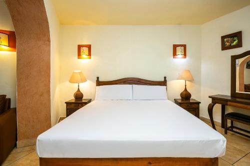 Hotel Casa del Virrey & Suites in Morelia, Mexico