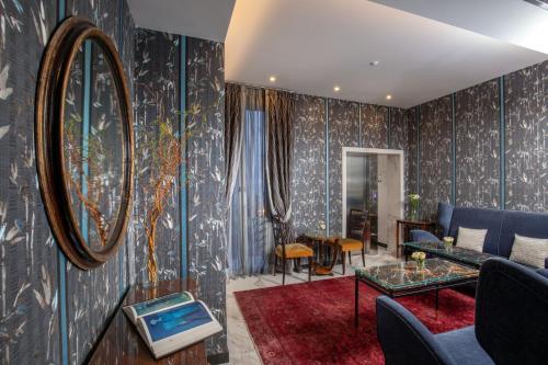 The Inn at the Spanish Steps Luxury Collection - Mario De' Fiori Suite – Rome