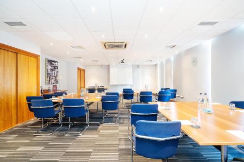 Holiday Inn Coventry M6 J2 an IHG Hotel - image 12