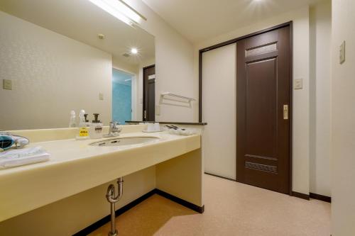 ホテル佐野家 京都 年 最新料金 円8171 部屋写真 口コミ