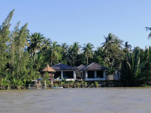 Suan Son Villa Koh Sa Nher สวนสนธิ์วิลล่า เกาะเสนอ SHA