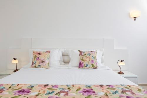 Grand Beach Mykonos Room Type - Deluxe Room