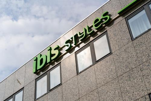 ibis Styles Almere - image 12