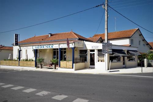 Hôtel L'Arbousier