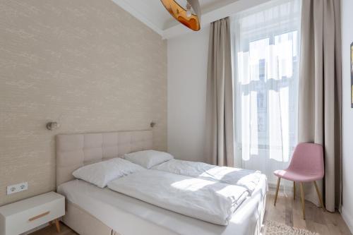 Downtown Elegance by Liberty Bridge - 90m2