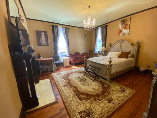 Whole Hearts Bed and Breakfast LLC - main image