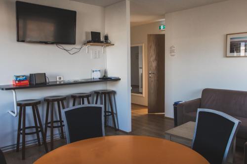 Facilities, Ormurinn Guesthouse in Fellabaer