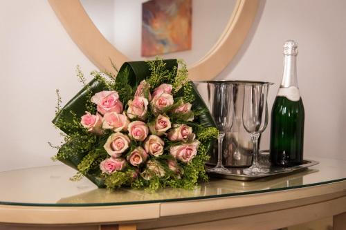 Premier Agrinio Heart Hotel - image 9