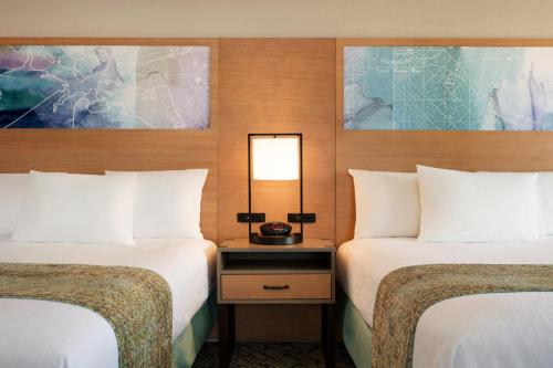 Surfbreak Virginia Beach Oceanfront, an Ascend Collection Hotel Room Type - Queen Roomwith Two Queen Beds - Non-Smoking/No View