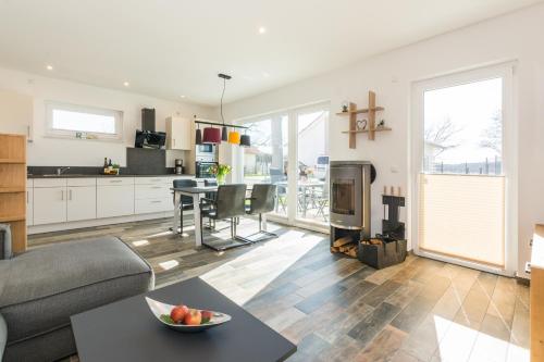 Neu!!! Ferienhaus-See-Sauna-Kamin-5 Sterne-102m² in Krakow am See, Deutschland