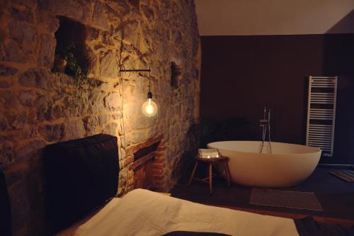 浴室, La petite Reuleau - Gites champêtre "LE FENIL" et "LA FERMETTE SAUNA " (La petite Reuleau - Gites champetre "LE FENIL" et "LA FERMETTE SAUNA ") in 錫奈