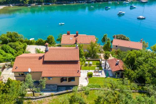 A szálláshely kívülről, Villa Paula in Sveta Marina