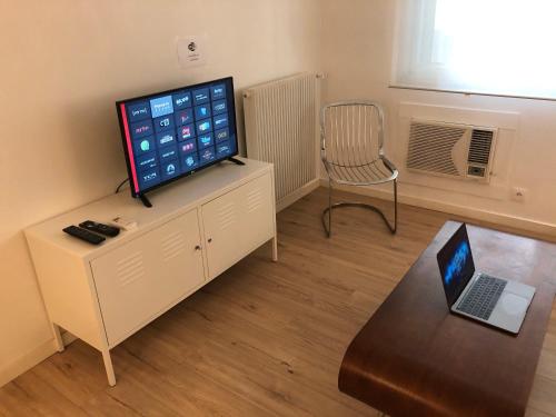 LE CLIO CARRÉ D'OR BEACH APARTMENT, Nice (fotografie 10)
